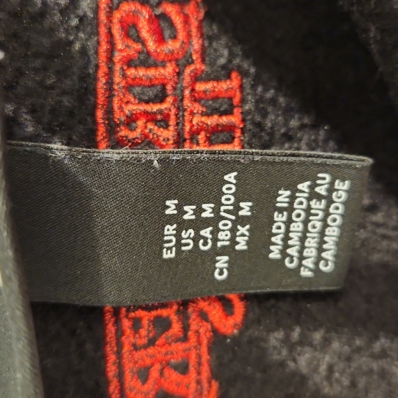 H&M Women's Relaxed Fit Stranger Things Hellfire Club Black Fleece Pullover M - Picture 4 of 6